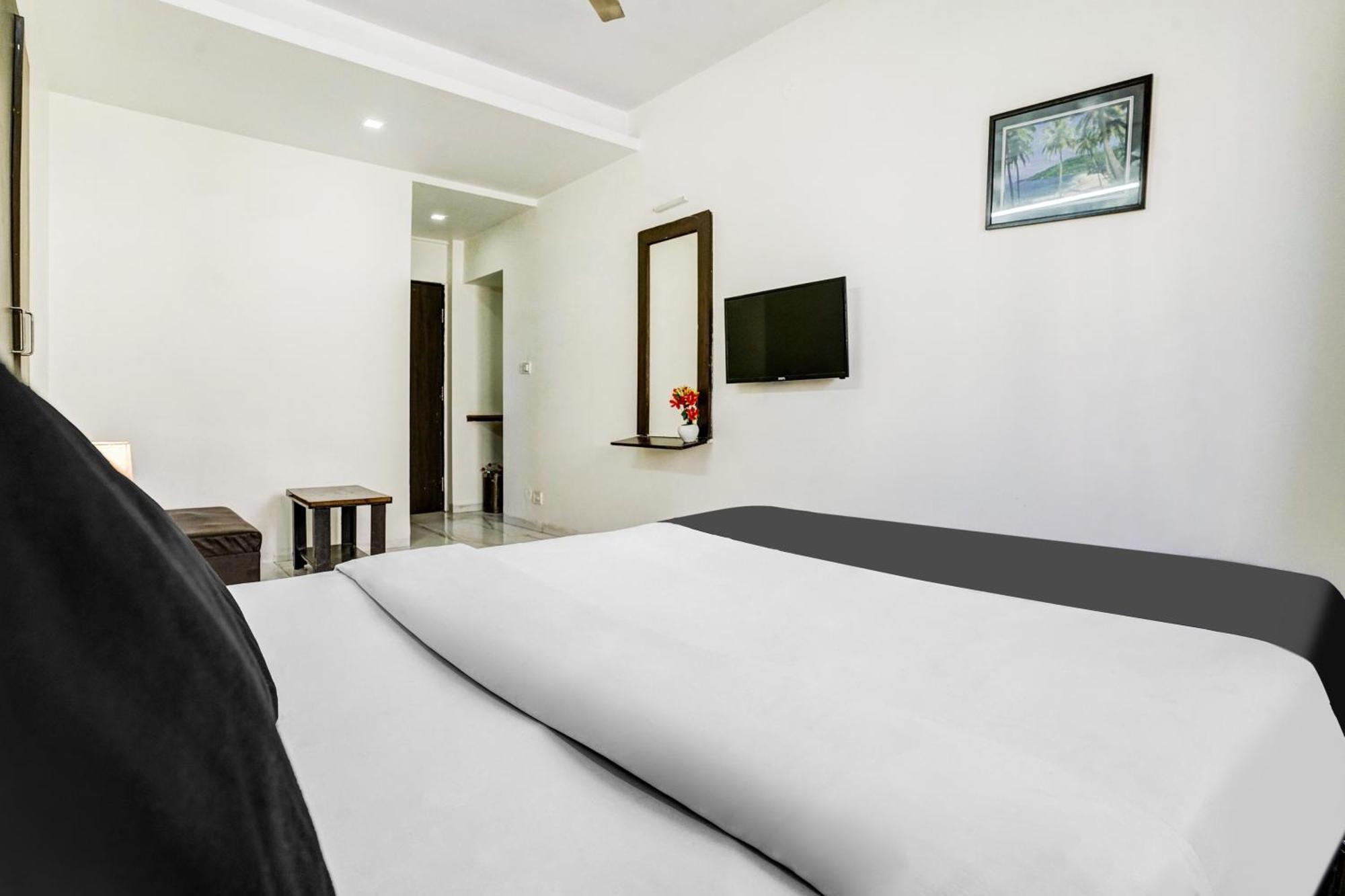 Super Hotel O Nashik Near Vijay Mamta Theatre Formerly Sahara Inn Exteriör bild