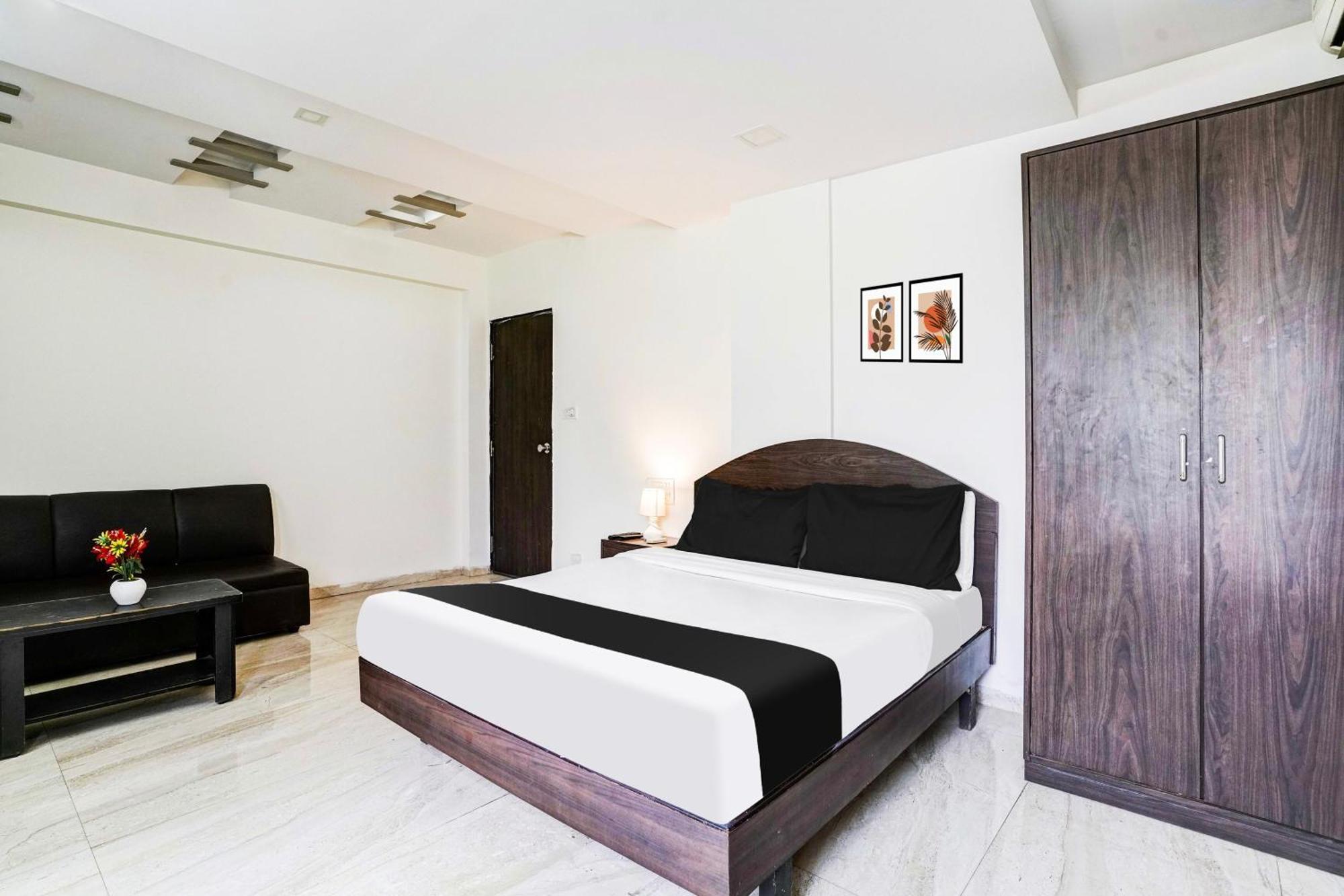 Super Hotel O Nashik Near Vijay Mamta Theatre Formerly Sahara Inn Exteriör bild